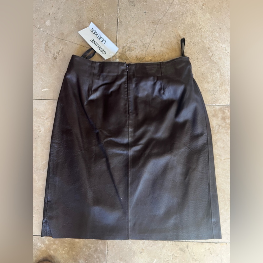 Bagatelle ladies, Brown midi genuine leather fully line skirt and NWT size 8 P - Picture 6 of 9